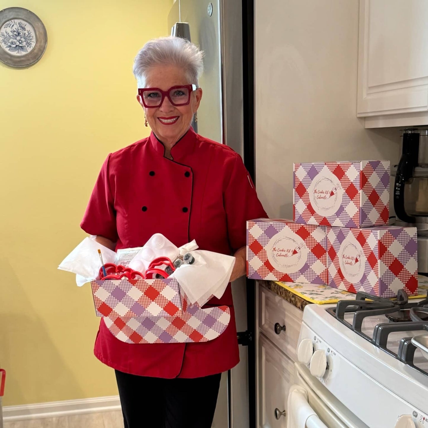 Limited Edition HOLIDAY BOX w/ FREE shipping